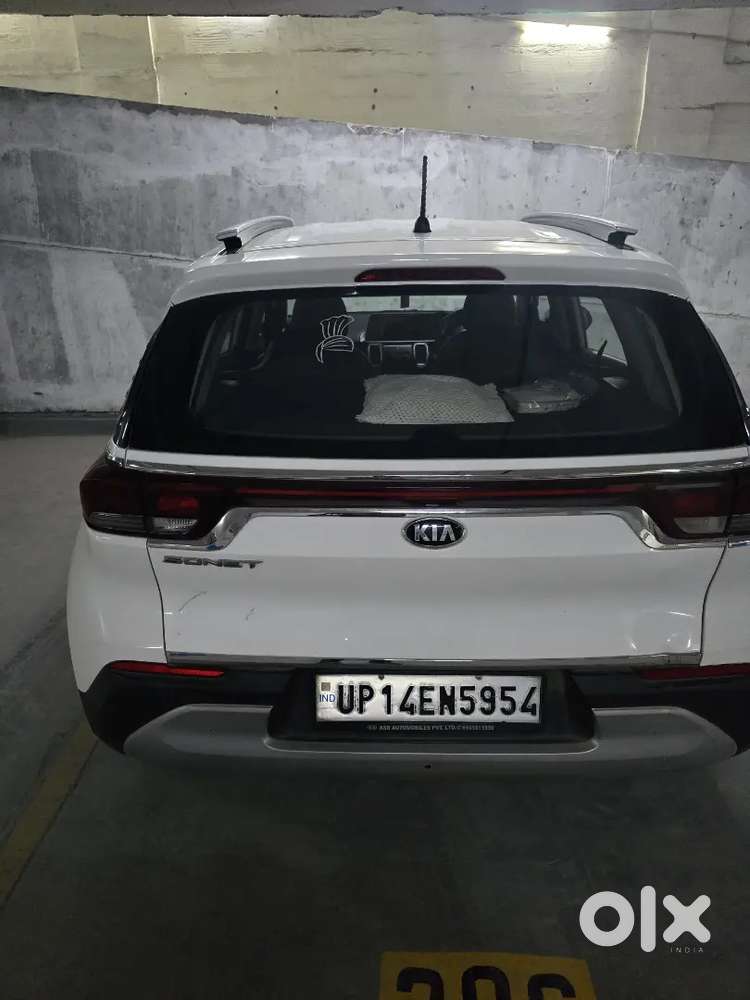 Kia Sonet Sale