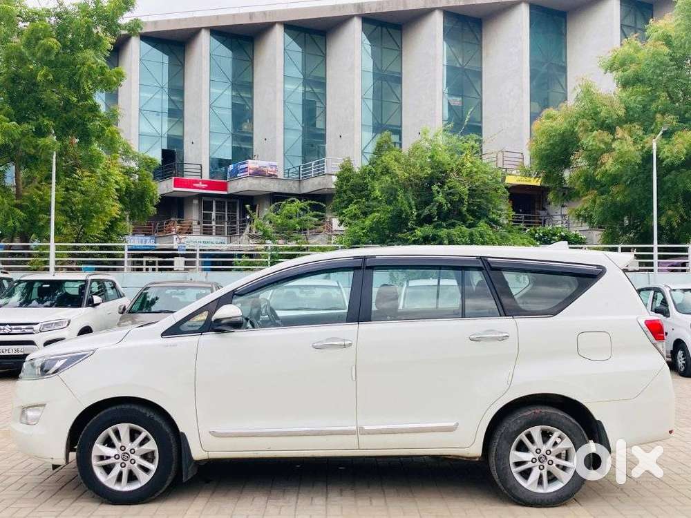 Toyota Innova Crysta 2.4 V 7 Str, 2018, Diesel