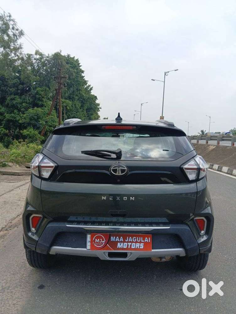 Tata Nexon 1.2 Revotron Xza Plus Dualtone, 2020, Petrol
