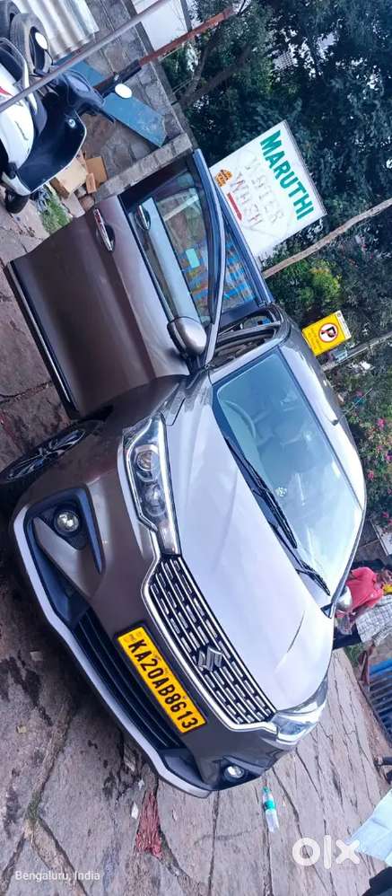 Maruti Suzuki Ertiga 2023 Variant Zxi