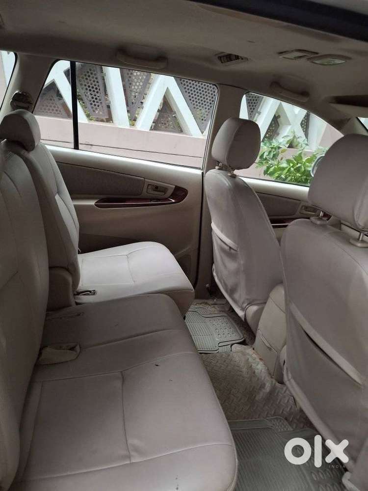Toyota Innova 2.5 G (diesel) 7 Seater, 2006, Diesel