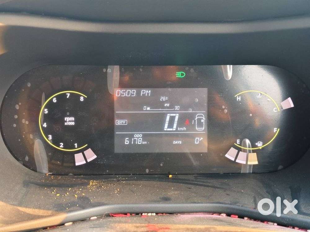 Tata Nexon Fearless Plus Purple 1.5 Revotorq Diesel 6amt Dual Tone, ..