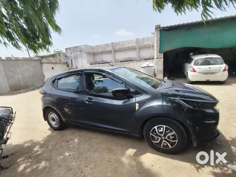 Tata Altroz Xe Cng 2021 ( Out Fiting )
