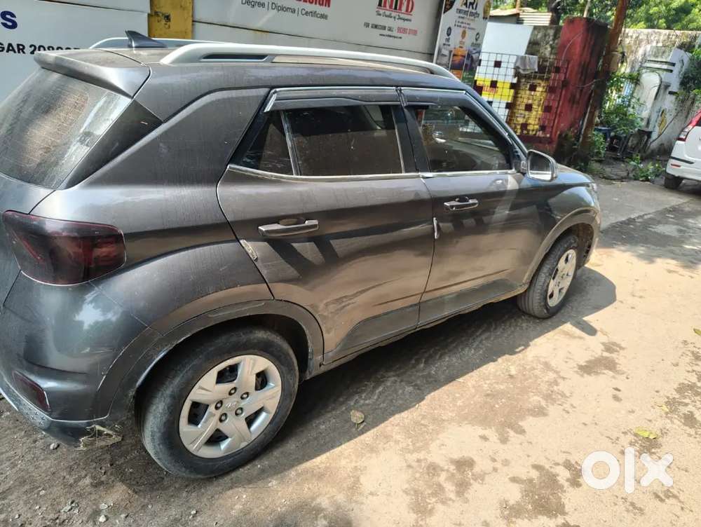 Hyundai Venue Sx 2022 Petrol Manual