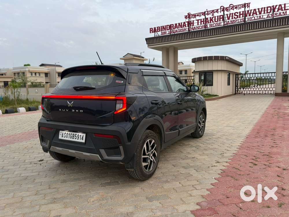 Mahindra Xuv 3xo 2024