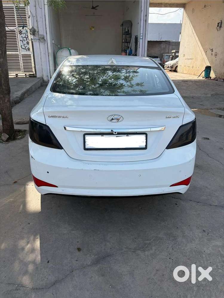 * Hyundai Verna Sx Vtvt 2015 Petrol