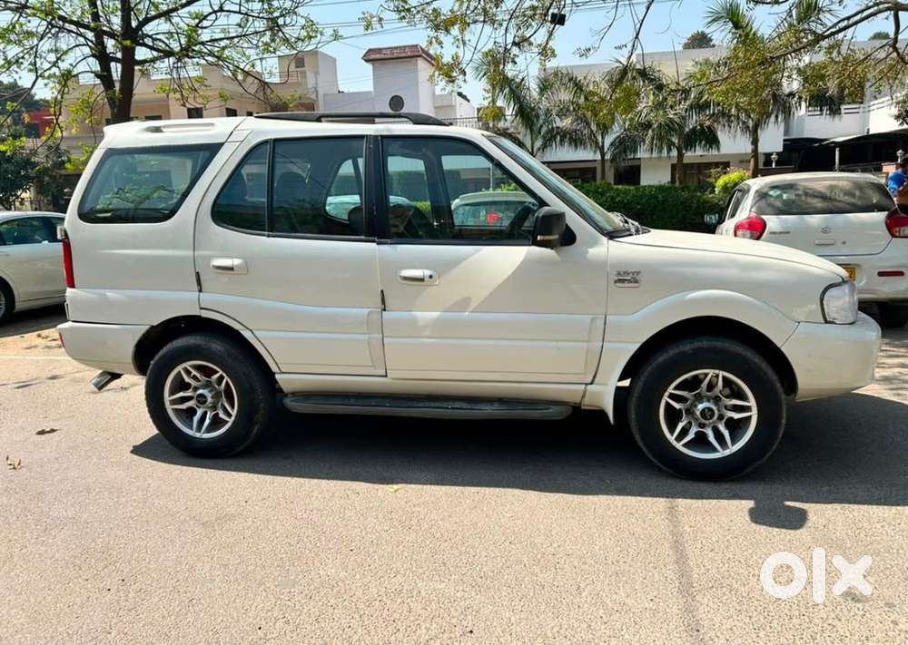 Tata Safari Diesel 2011