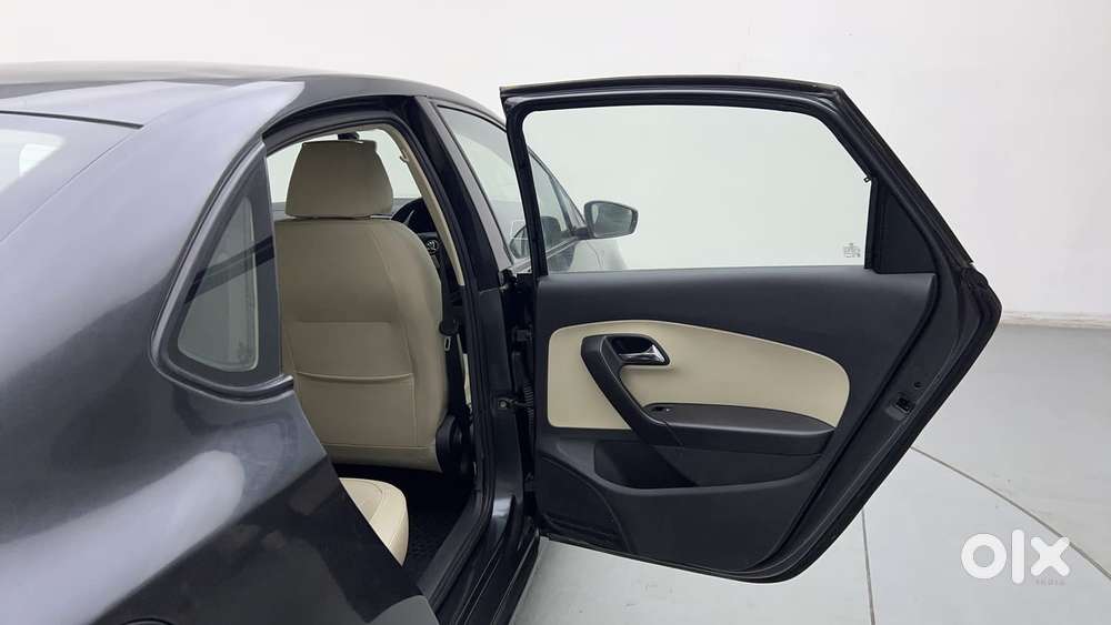 Skoda Rapid 1.6 Mpi At Style, 2018, Petrol