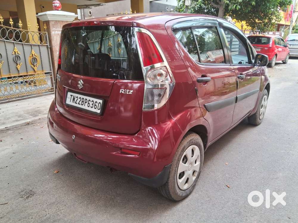Maruti Suzuki Ritz Vxi, 2011, Petrol