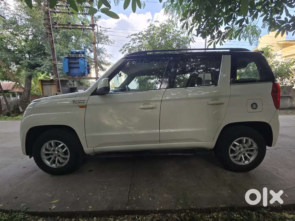 Mahindra Tuv 300 2016 Diesel Automatic