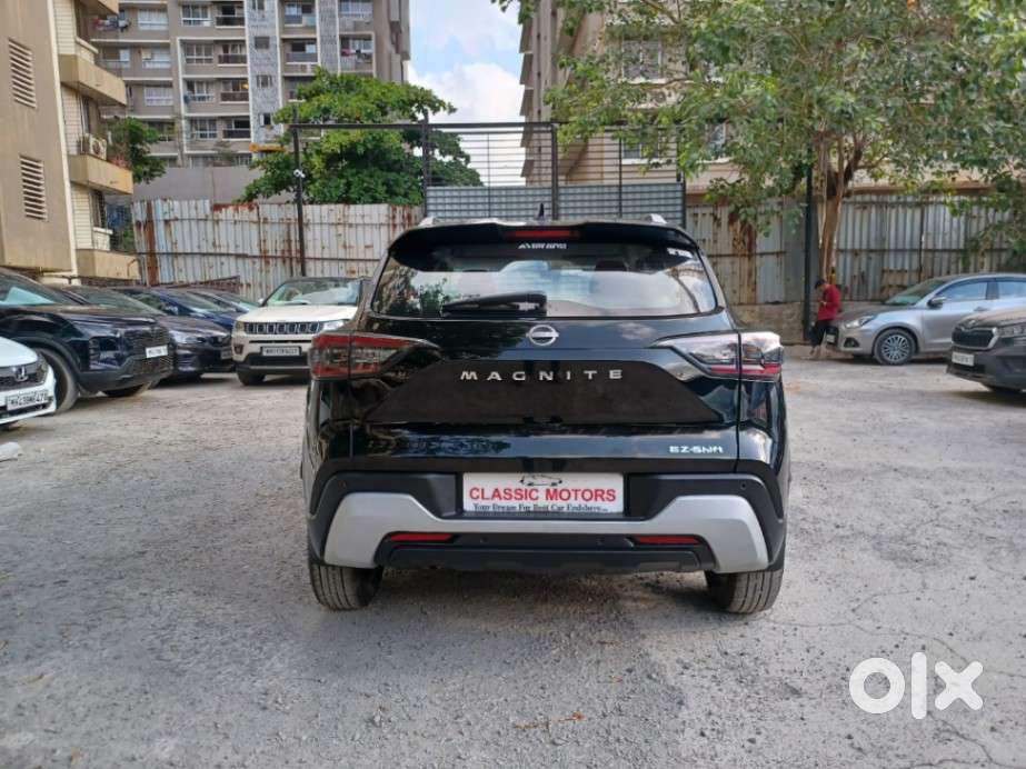 Nissan Magnite Tekna B4d 1.0 Amt Cng, 2024, Petrol