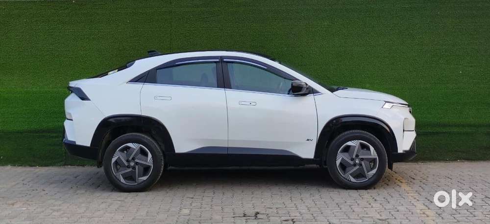 Tata Curvv Ev Creative 45, 2025, Electric