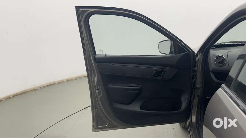 Renault Kwid Rxt 1.0, 2017, Petrol