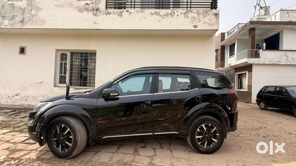 Mahindra Xuv500 2021 Diesel Well Maintained