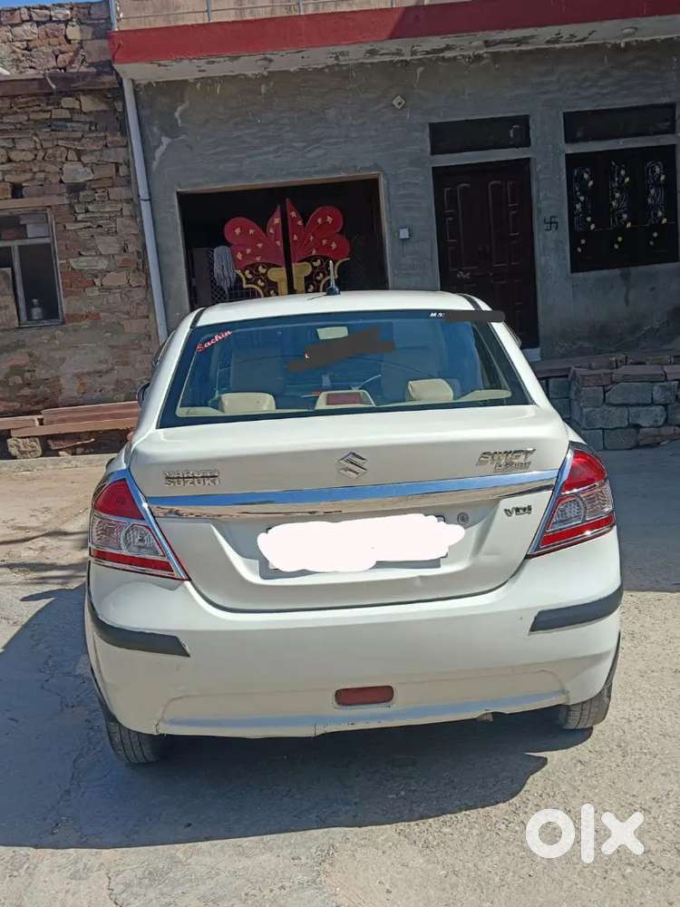 Maruti Suzuki Dzire 2015 Diesel Manual