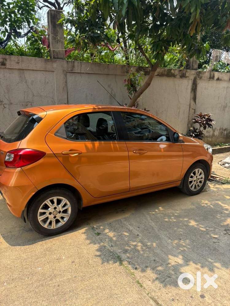 Tata Tiago Petrol 2018
