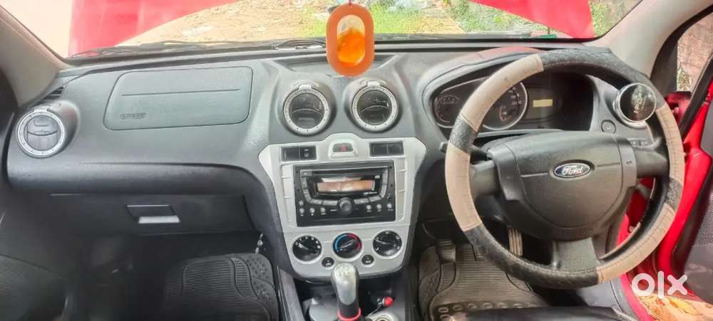 Ford Figo 1.2 Petrol 2011