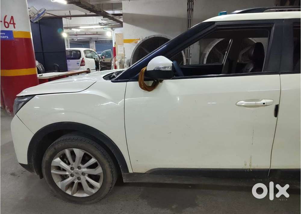 Mahindra Xuv300 W8, 2021, Petrol