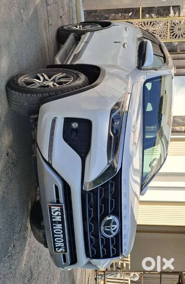 Toyota Fortuner 3.0 4x2 Automatic, 2023, Diesel