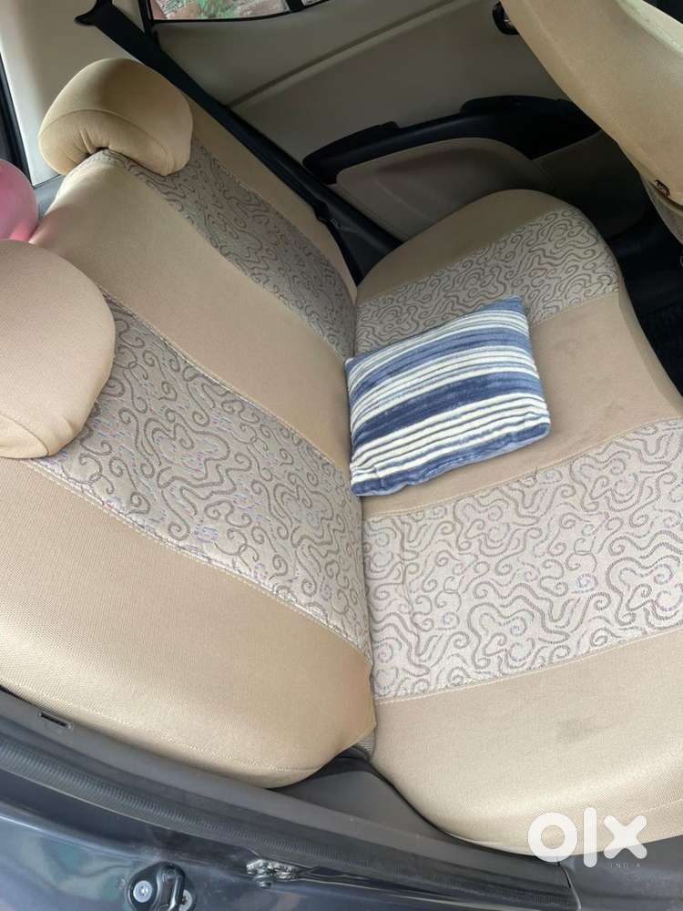 Hyundai I10 Petrol Sportz 2011