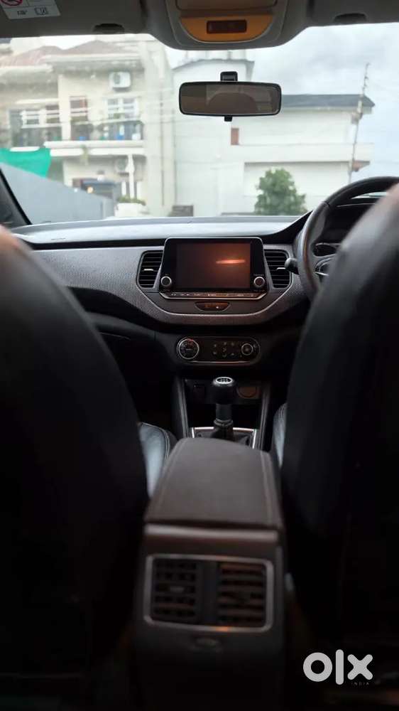 Nissan Kicks 2020 Petrol Well Maintained