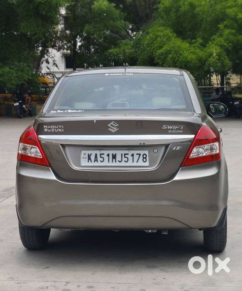 Maruti Suzuki Dzire 1.2 Vxi, 2016, Petrol