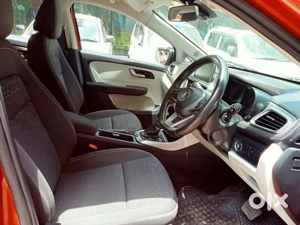 Tata Altroz Xz, 2023, Petrol