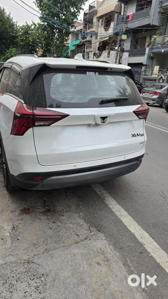 Mahindra Xuv700 Petrol 2025