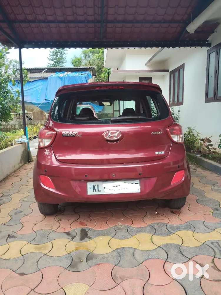 Grand I10 Asta Vtvt Excellent Condition