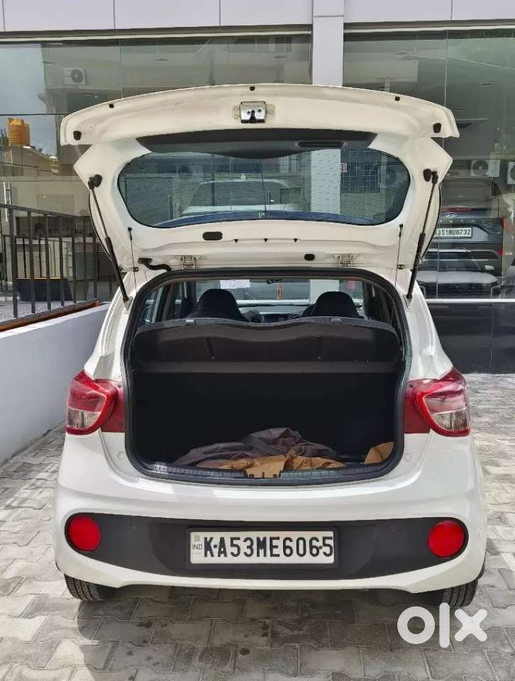Hyundai Grand I10 1.2 Kappa Sportz Option At, 2017, Petrol