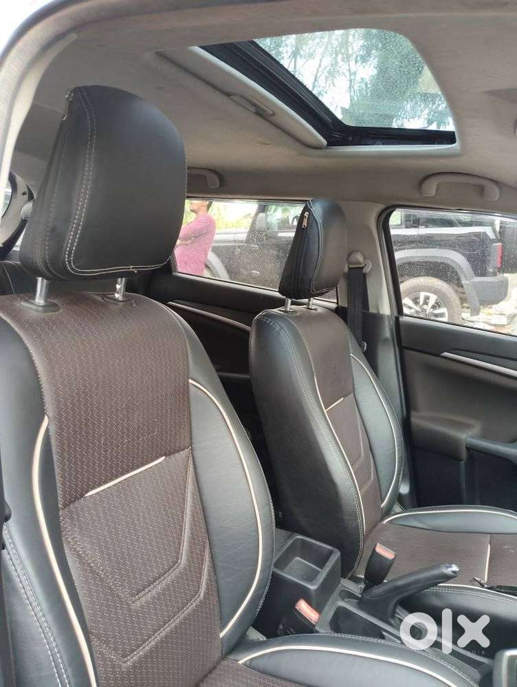 Maruti Suzuki Brezza 1.5 Zxi Plus Smart Hybrid, 2024, Petrol