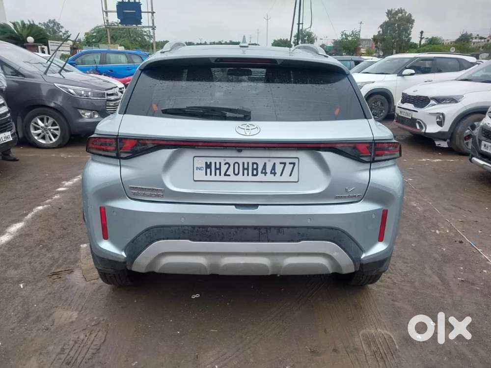 Toyota Urban Cruiser Taisor V 1.0 Petrol At, 2024, Petrol