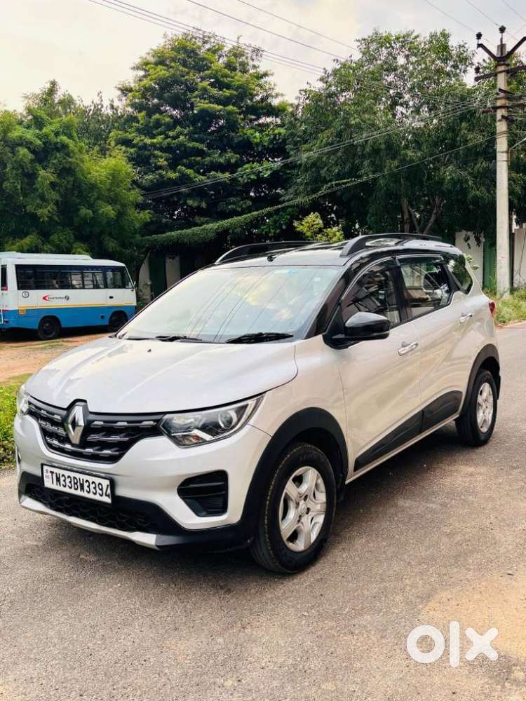 Renault Triber Rxt, 2022, Petrol