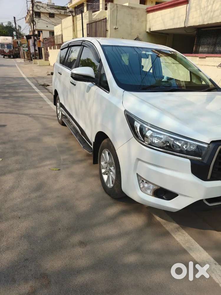 Toyota Innova Crysta 2023 Diesel 30000 Km Driven November 2023