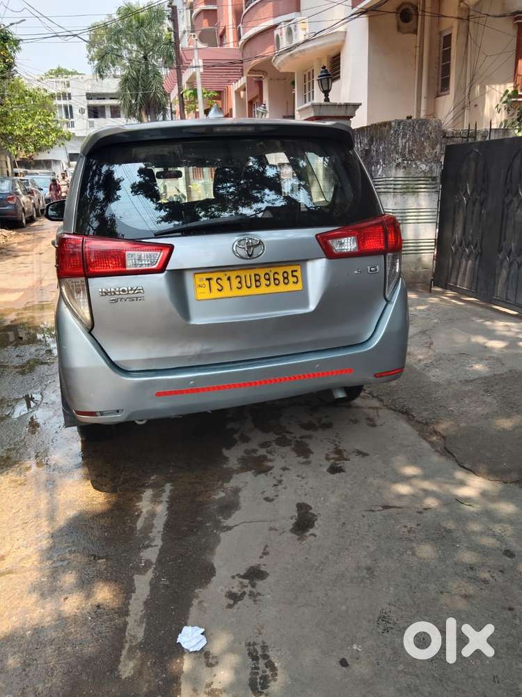 Toyota Innova Crysta 2.4 G Mt, 2019, Diesel