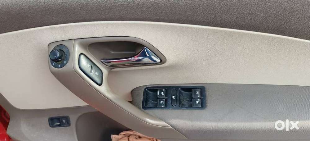 Skoda Rapid 2011-2013 1.6 Tdi Ambition Plus Alloy, 2012, Diesel