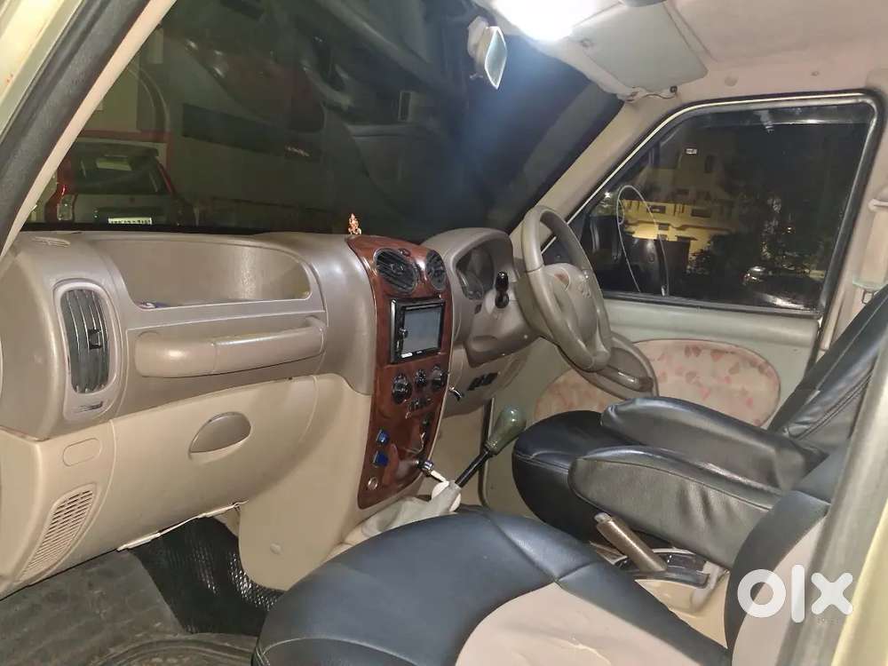Mahindra Scorpio Classic 2006