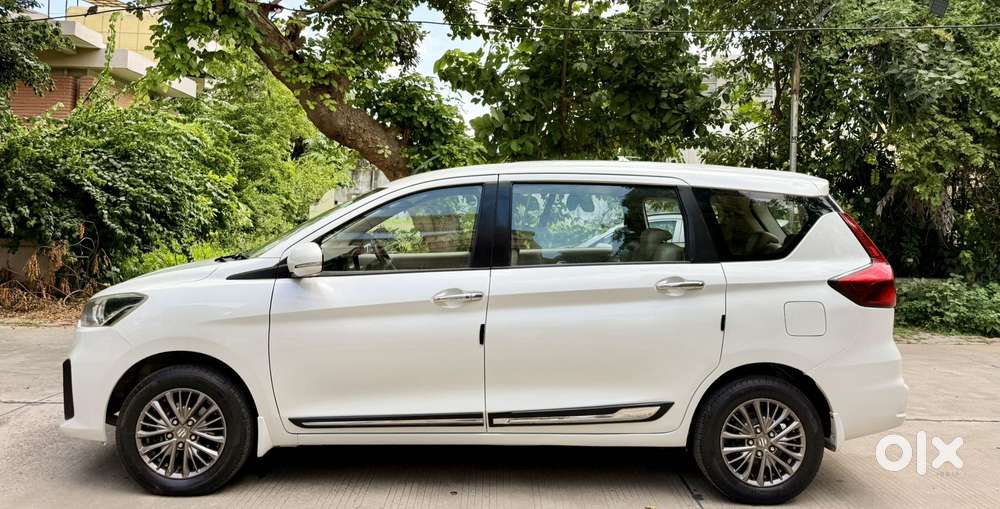 Maruti Suzuki Ertiga Zxi At Shvs, 2019, Cng & Hybrids