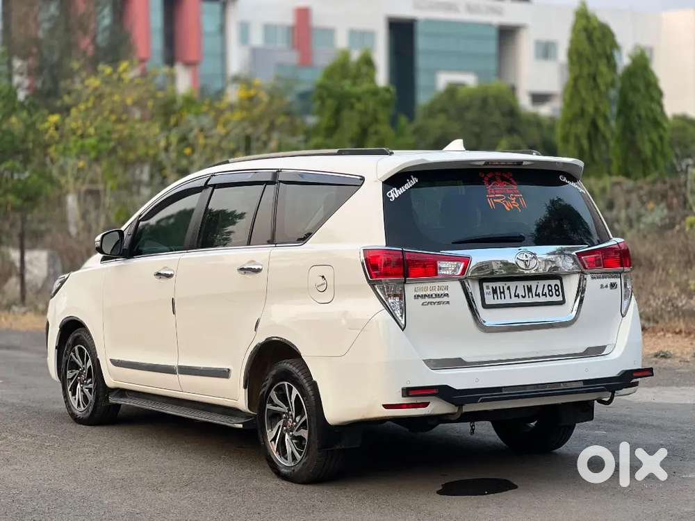 Toyota Innova Crysta 2021 Diesel 148000 Km Driven