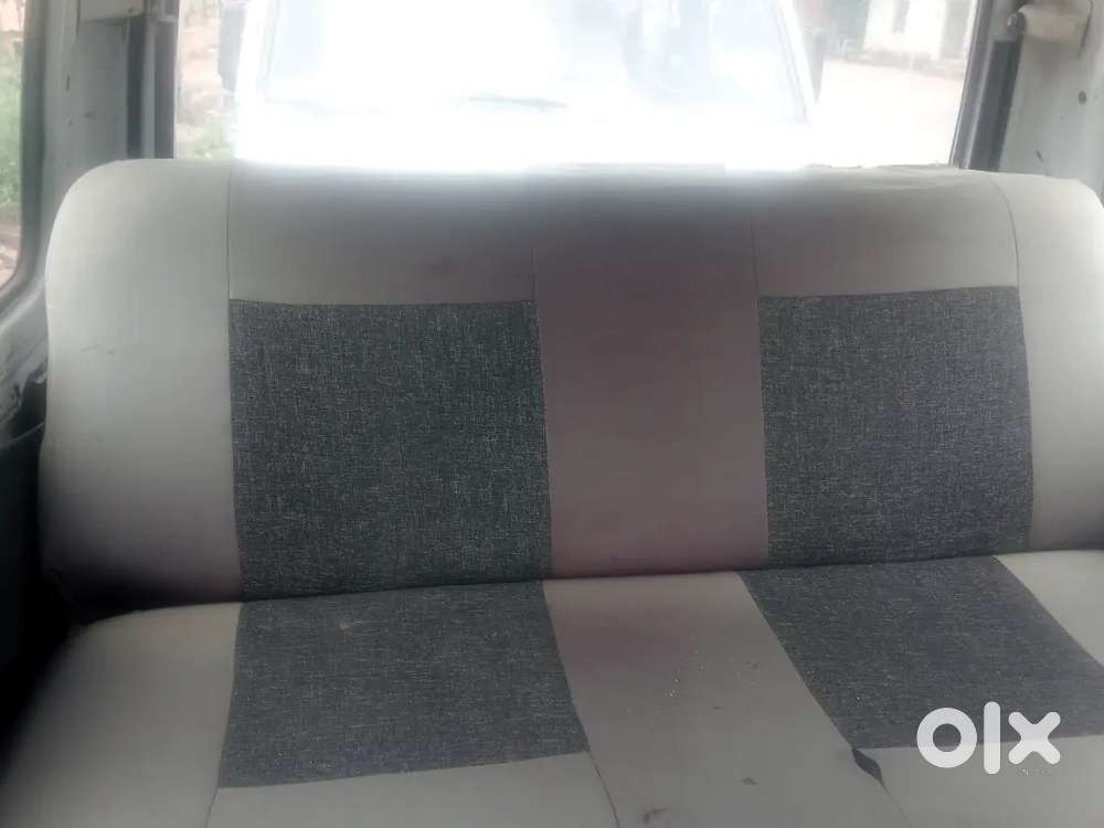 Maruti Suzuki Omni 2011 Petrol