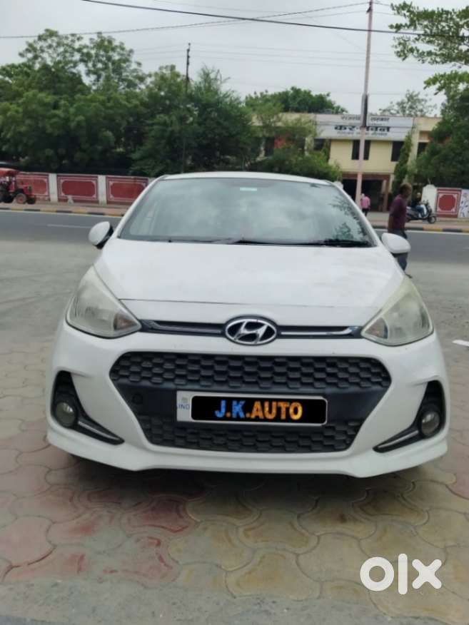 Hyundai I10 Sportz Option, 2018, Petrol