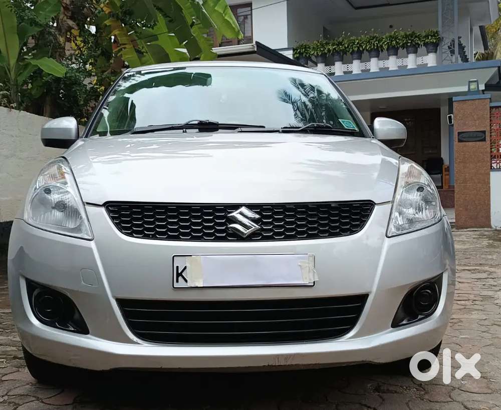 Low Km Driven Single Owner Swift Lxi Full Correct Service