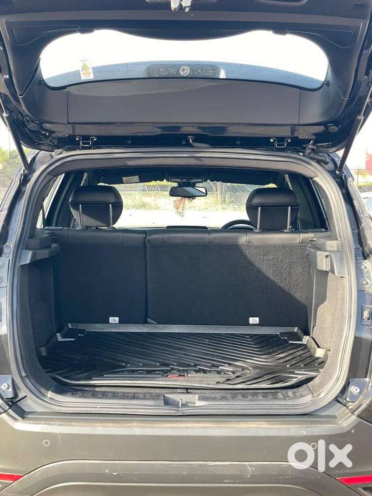 Tata Harrier 2.0 Kryotec Xt Plus Dark Edition, 2021, Diesel