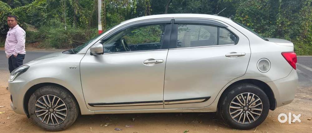 Maruti Suzuki Dzire 1.2 Zxi, 2017, Petrol
