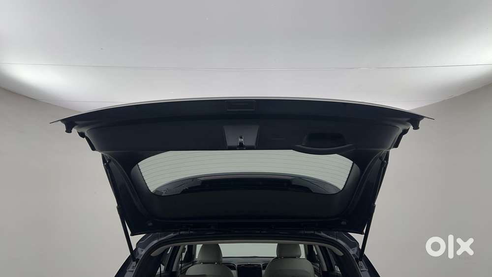 Hyundai Tucson 2.0 Platinum Petrol At, 2022, Petrol
