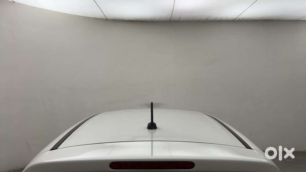 Maruti Suzuki Swift Vvt Vxi, 2016, Petrol