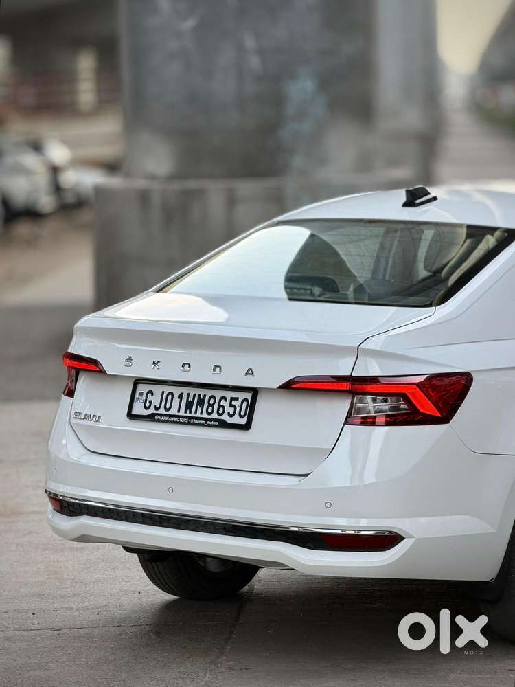 Skoda Slavia 1.0 Tsi Style, 2023, Petrol