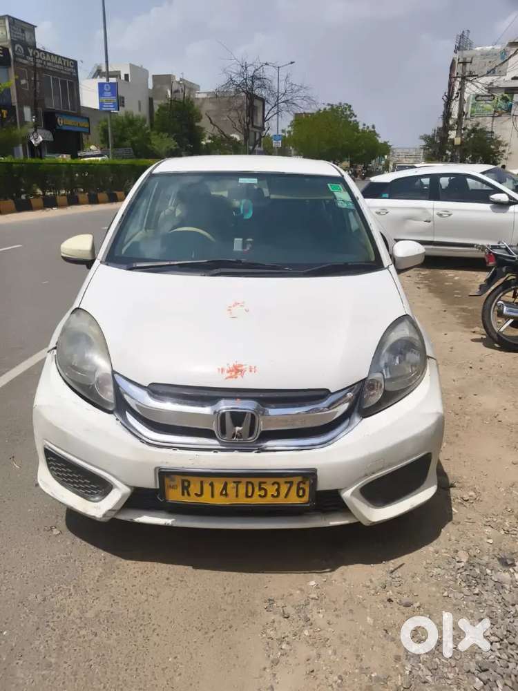 Honda Amaze 2016