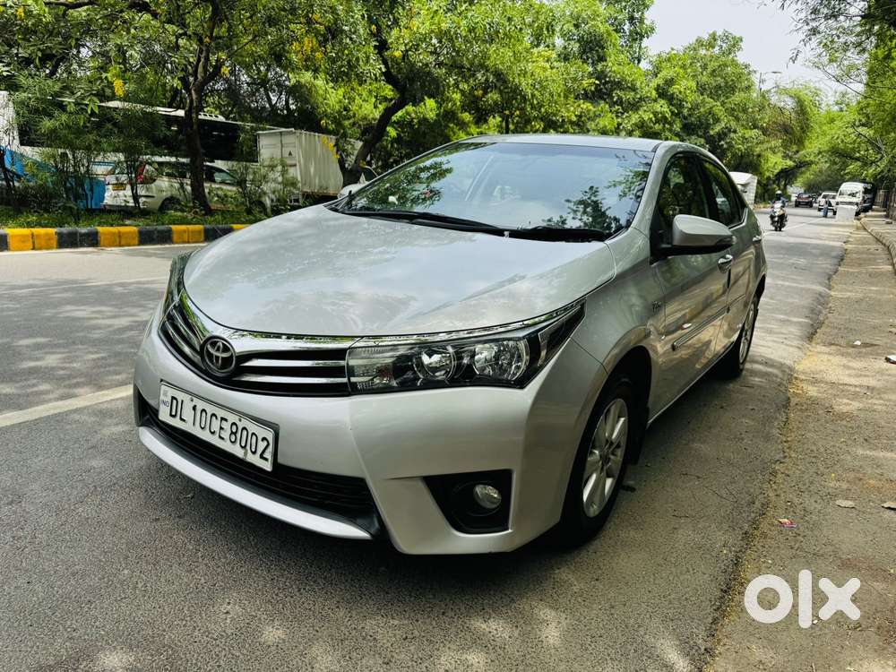 Toyota Corolla Altis G Hv At, 2015, Petrol