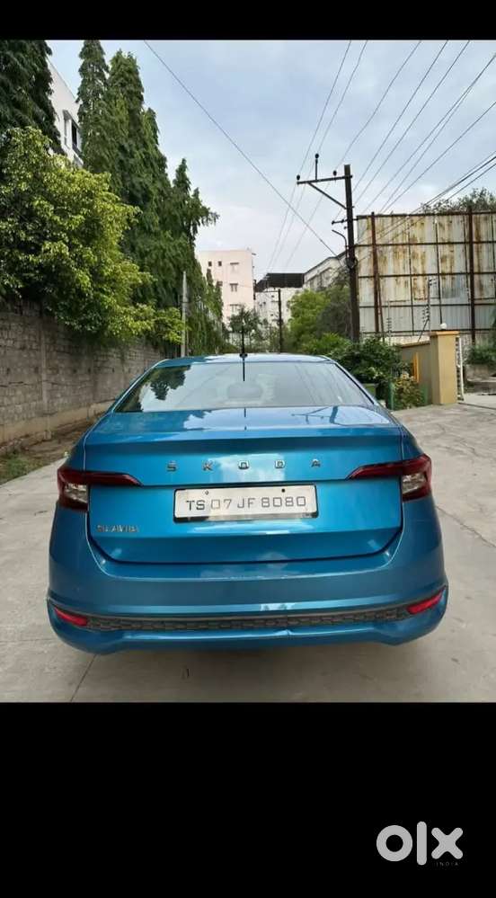 Skoda Slavia 2022 Petrol 122000 Km Driven